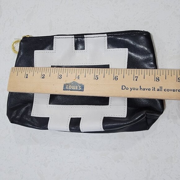Estee Lauder Faux Leather Cosmetic Make‎ Up Bag 8.5"x 11.5 NWOT - Picture 5 of 6